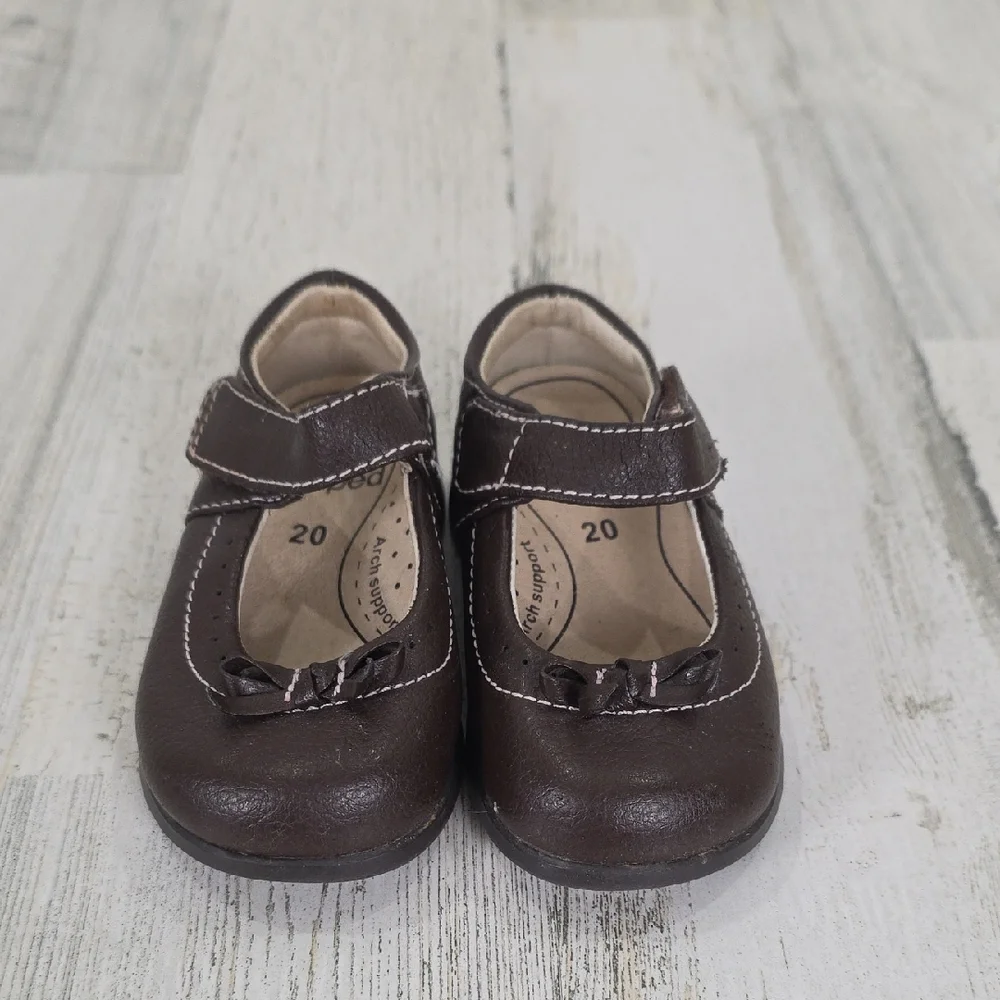 Pediped Leather Dark Brown Mary Janes Dress Shoes Flex Fit System Size 5 EU 20